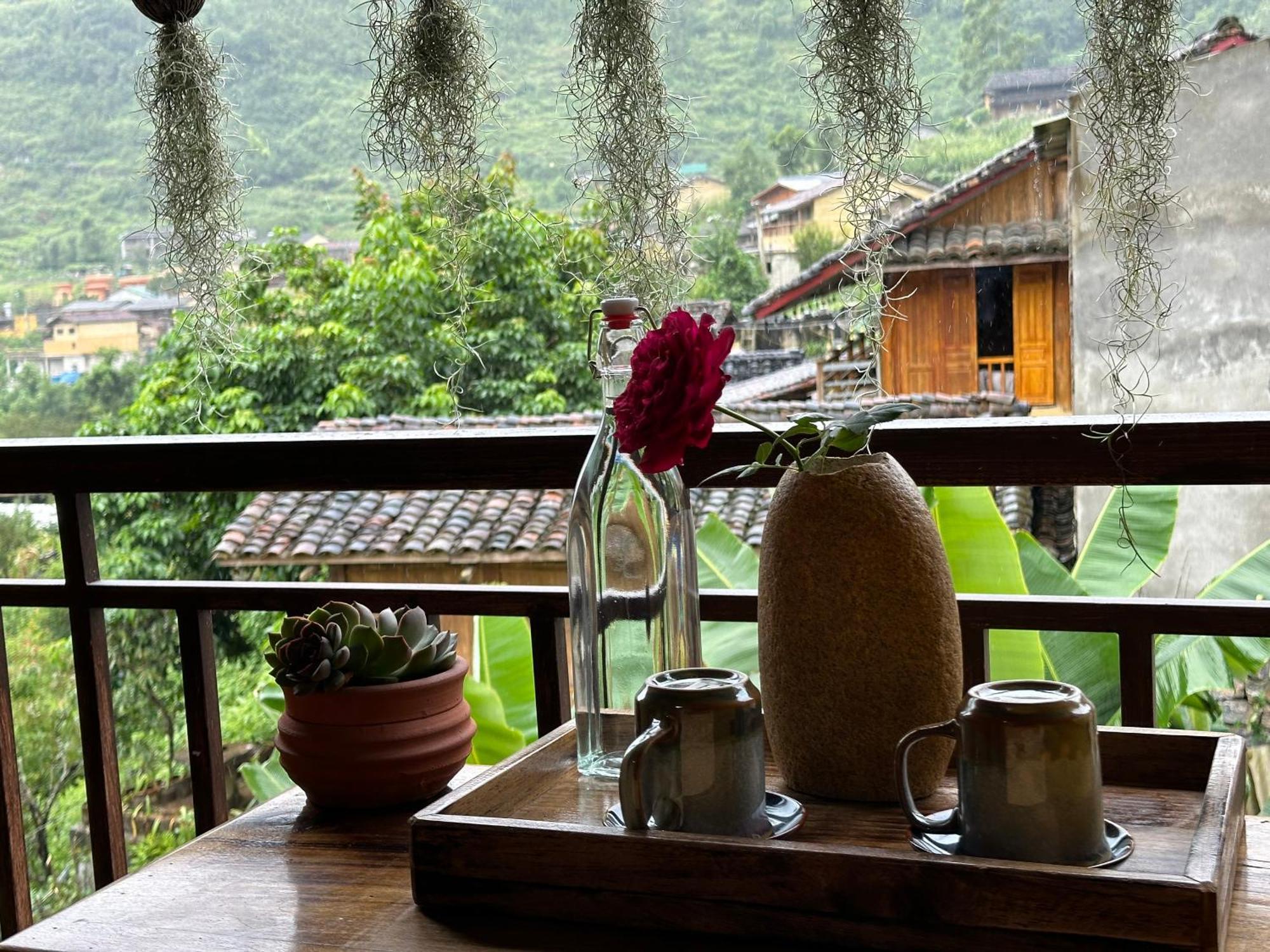 Khoi Homestay And Restaurant Loung Co المظهر الخارجي الصورة
